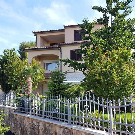 Apartments Ginkgo Banjole Ngoại thất bức ảnh