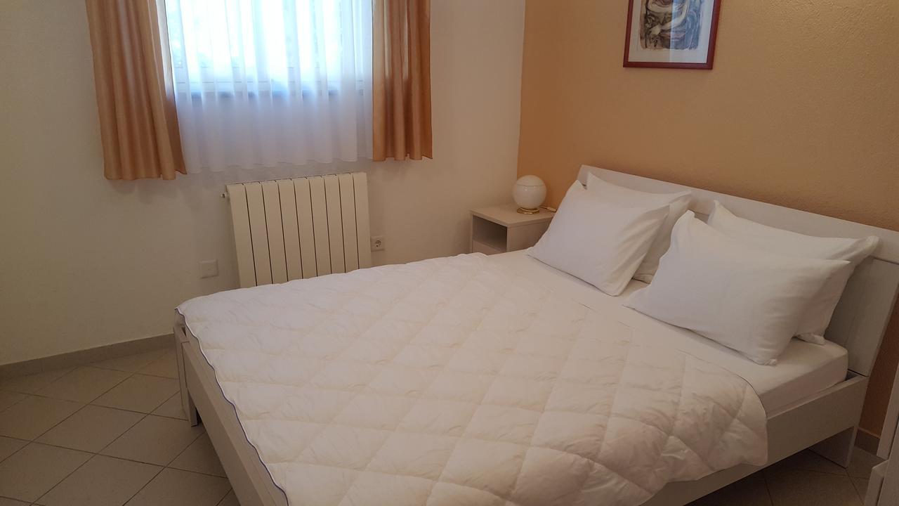 Apartments Ginkgo Banjole Ngoại thất bức ảnh